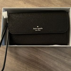 NWT and Box Kate Spade Wristlet